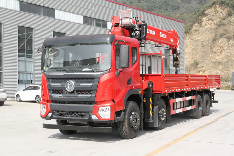 東風T17前四后八 隨車吊