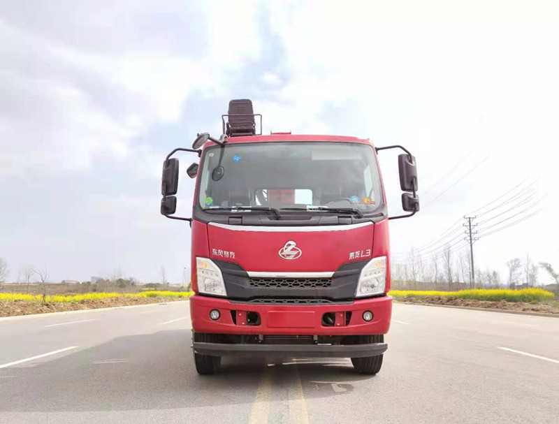 柳汽單橋宏昌天馬8噸吊機(jī)