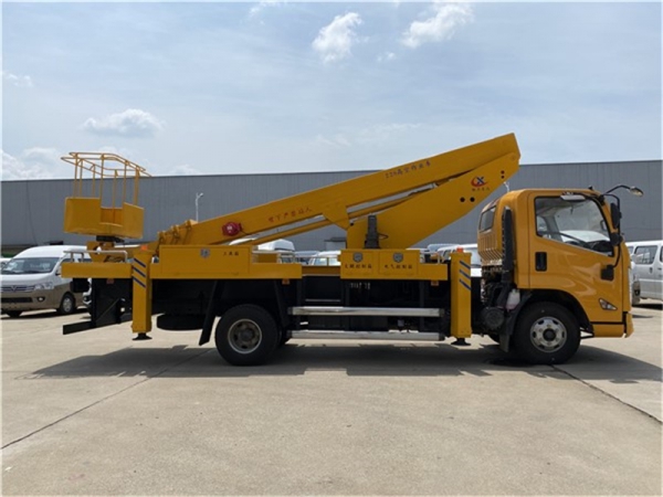 江鈴22米高空作業(yè)車