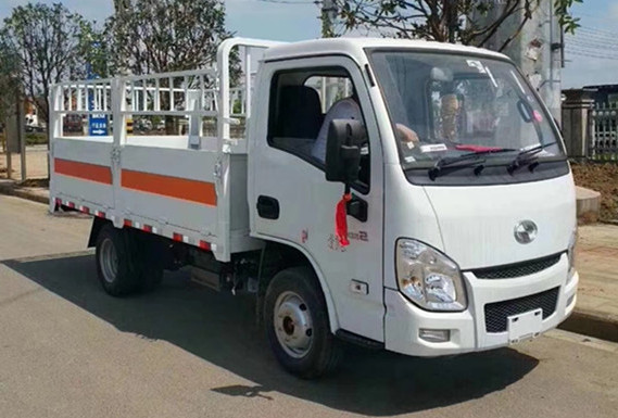 躍進3.3米氣瓶運輸車