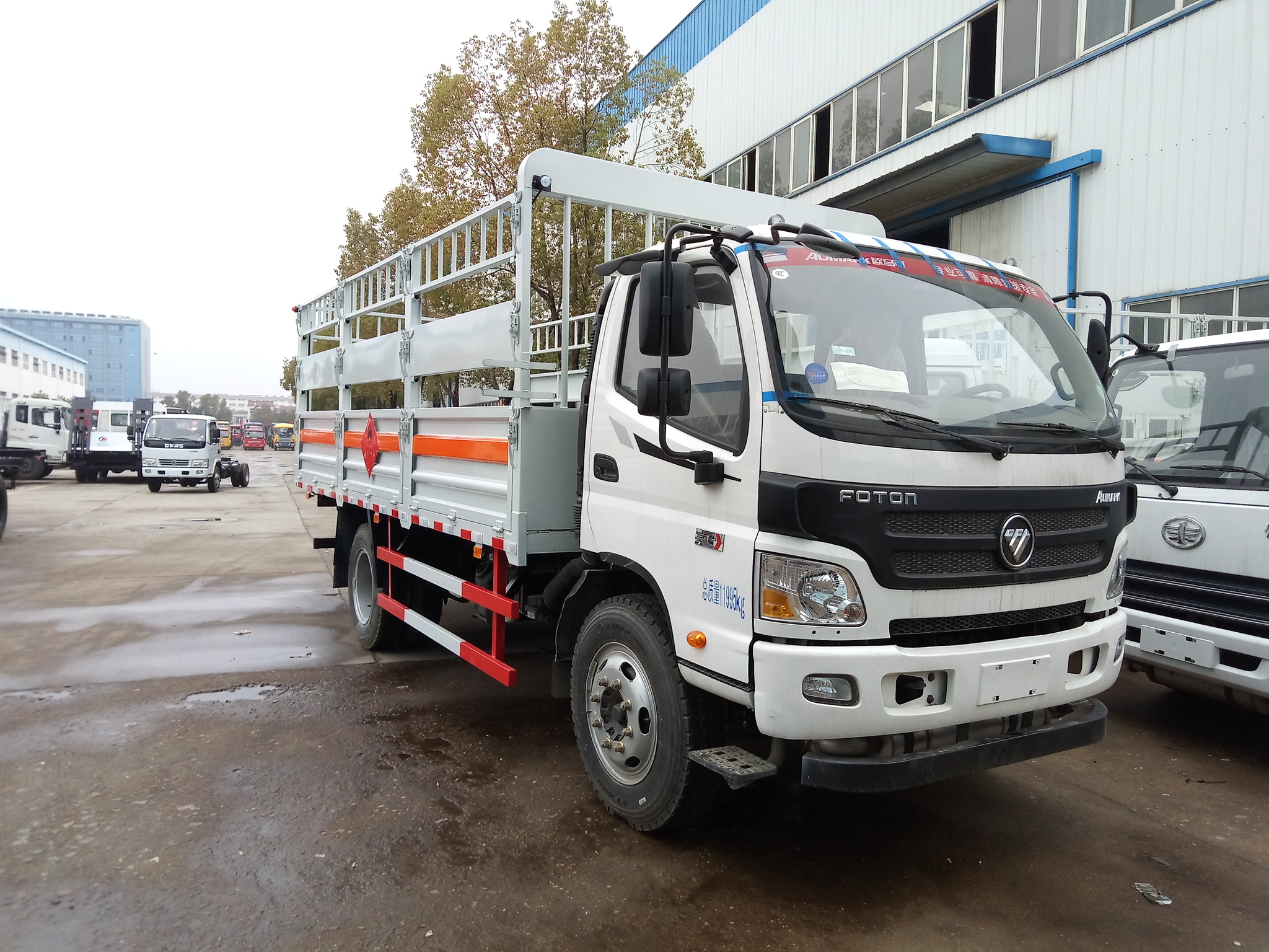 福田歐馬可5.1米 (7.2噸)氣瓶車